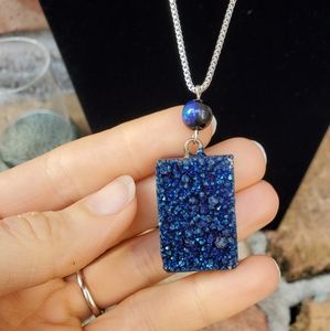 Necklace and earrings set